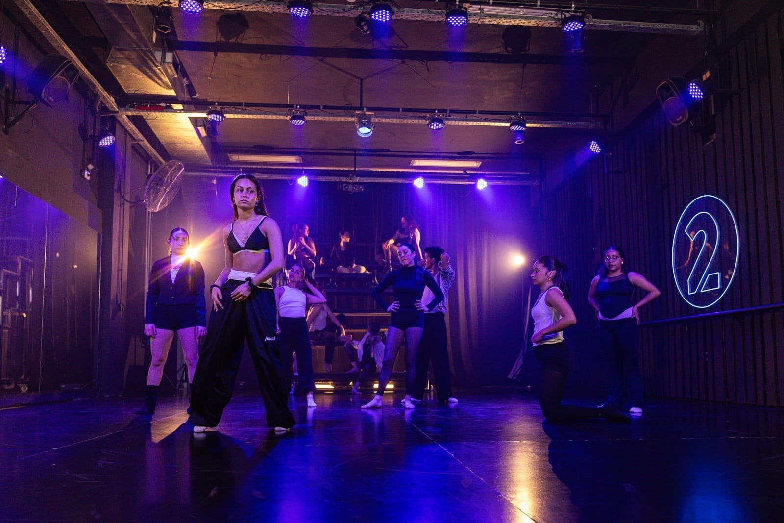 Piso 2 En Movimiento - Imagen 10